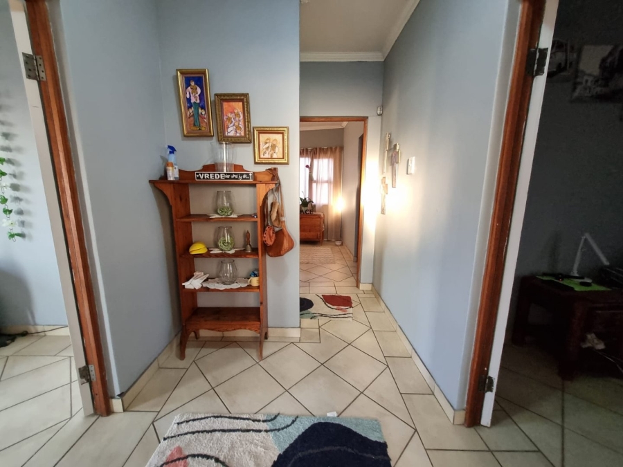 3 Bedroom Property for Sale in Langenhovenpark Free State